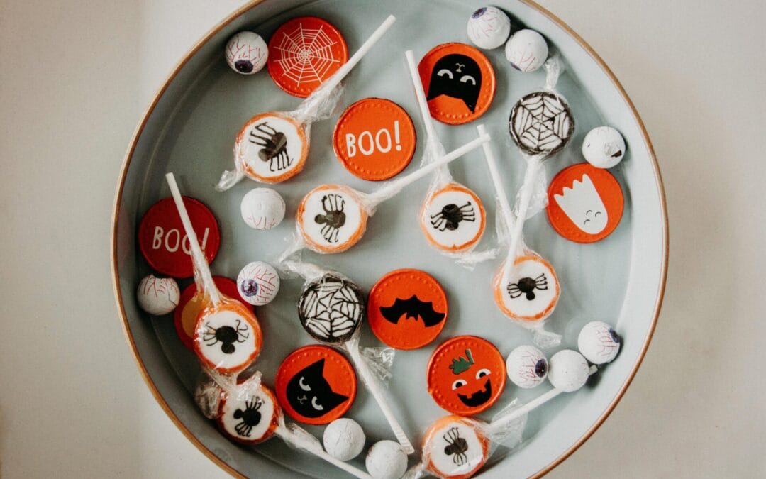🎃 Halloween Candy & Healthy Smiles: How to Enjoy October Without the Cavities